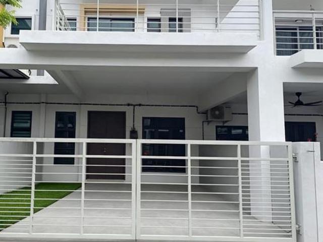 Terraced House for sale in Ayer Molek, Bandaraya Melaka