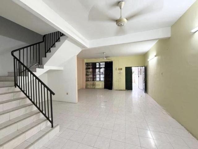 Terraced House for sale in Wellesley, Penang