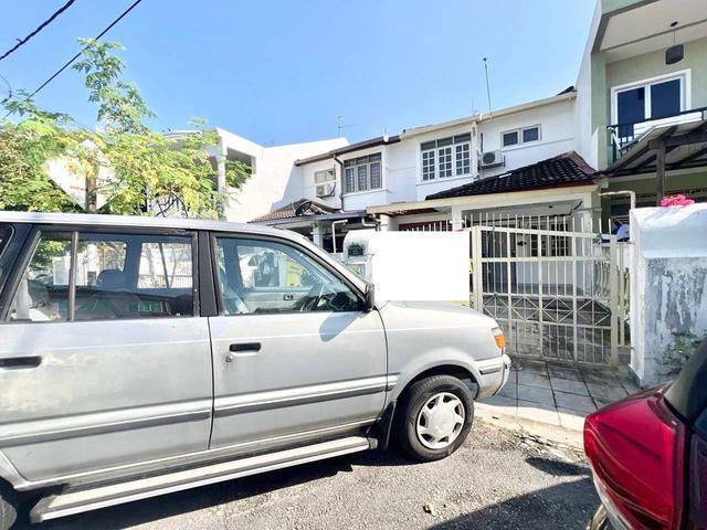 Terraced House for sale in Country Heights Damansara, Kuala Lumpur
