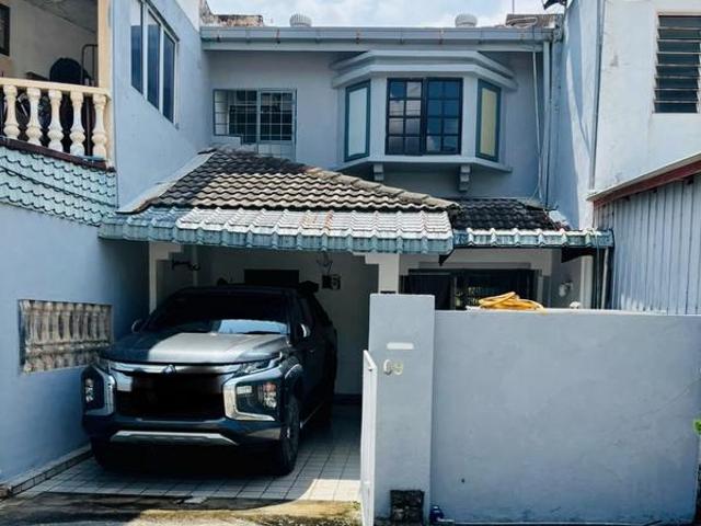 Terraced House for sale in Langat, Selangor