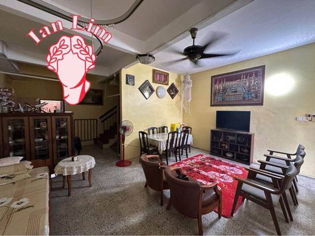 Terraced House for sale in Georgetown, Penang