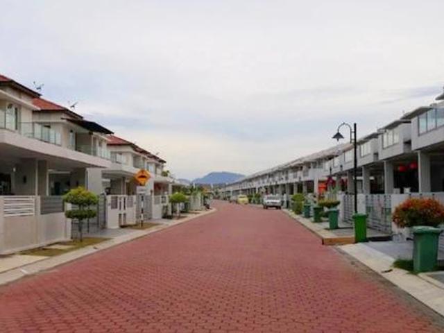Terraced House for sale in Wellesley, Penang