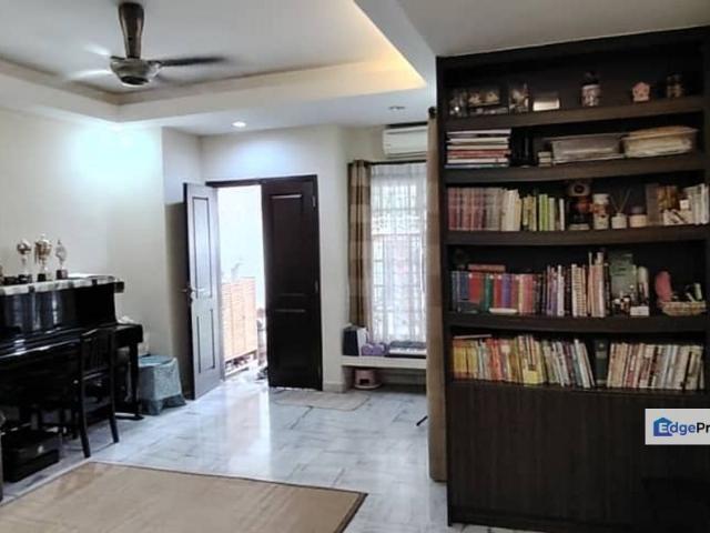 House for sale in Petaling, Damansara Damai