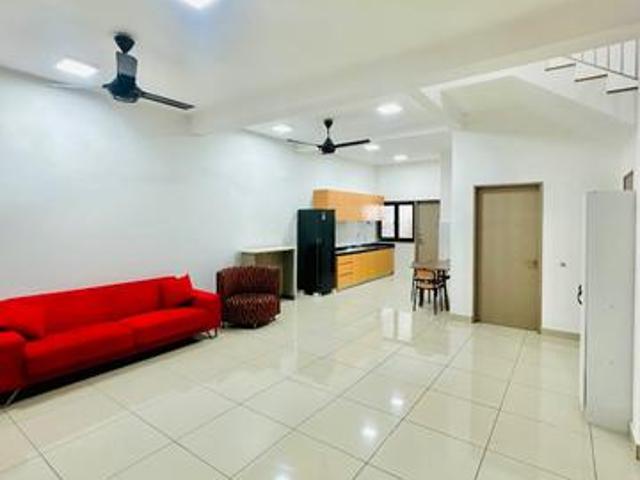 Terraced House for rent in Alam Impian, Selangor