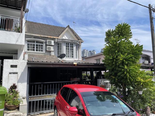 Terraced House for sale in Country Heights Damansara, Kuala Lumpur