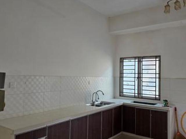 Terraced House for rent in Mukim 13, Georgetown