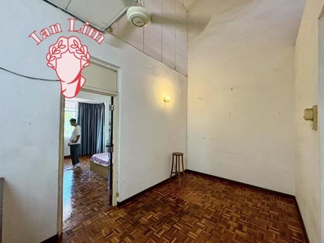 Terraced House for sale in Georgetown, Penang