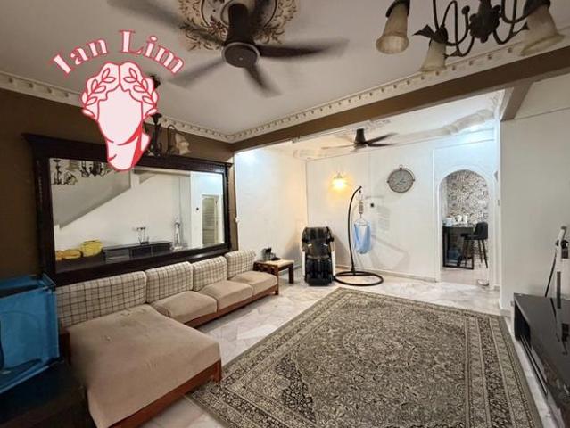 Terraced House for sale in Georgetown, Penang