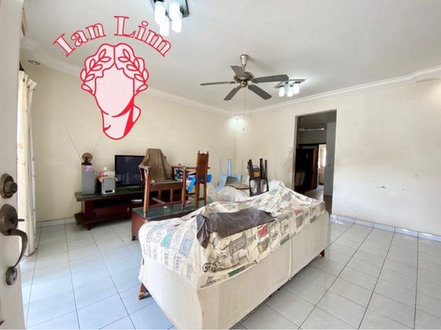 Terraced House for sale in Georgetown, Penang