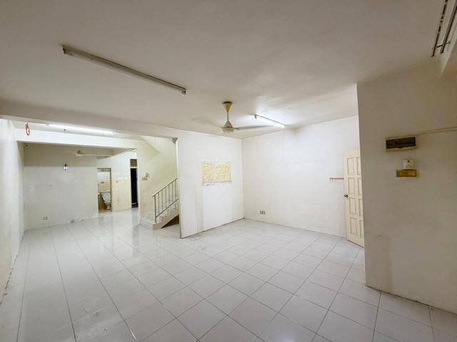 Terraced House for sale in Wellesley, Penang