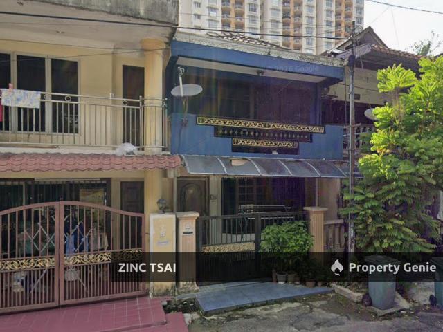 Terraced House for rent in Country Heights Damansara, Kuala Lumpur