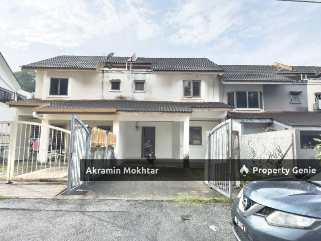 Terraced House for sale in Langat, Selangor