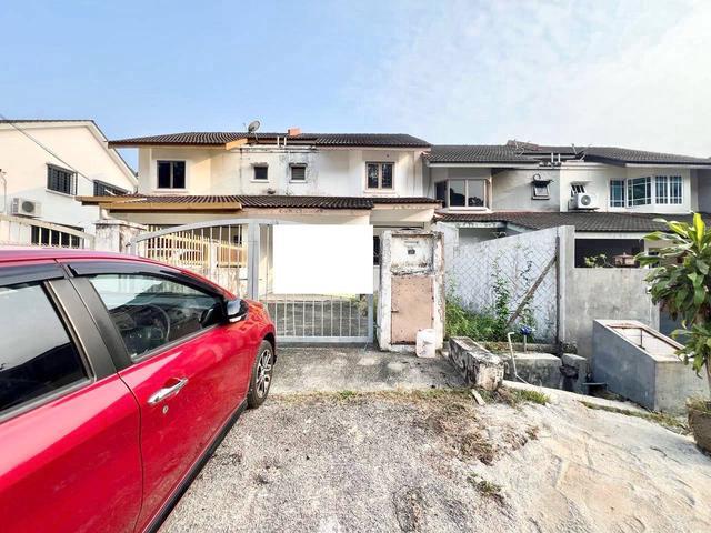 Terraced House for sale in Country Heights Damansara, Kuala Lumpur