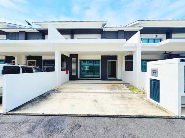 Terraced House for sale in Wellesley, Penang