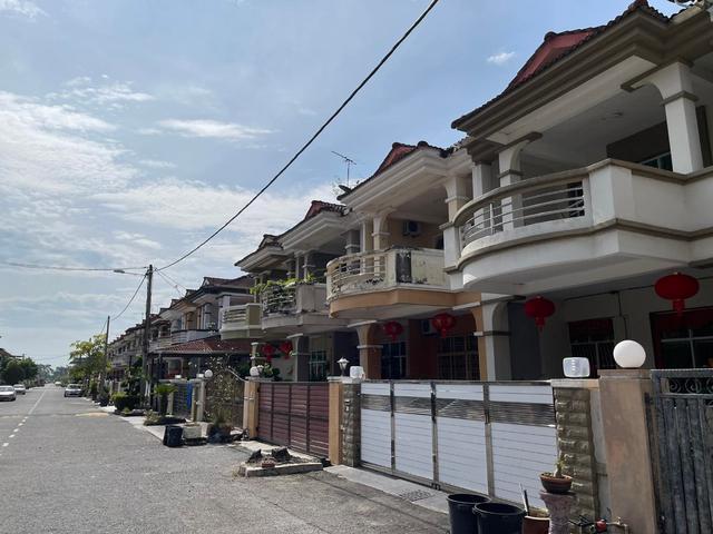 Terraced House for sale in Wellesley, Penang