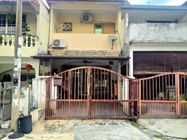 Terraced House for sale in Langat, Selangor