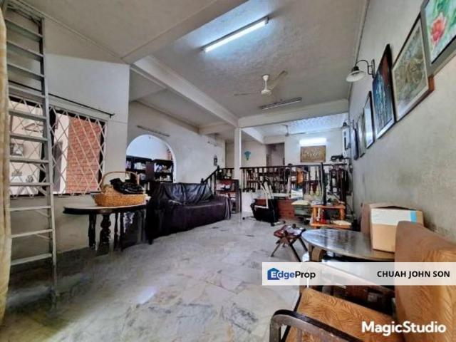 House for sale in Country Heights Damansara, Kuala Lumpur