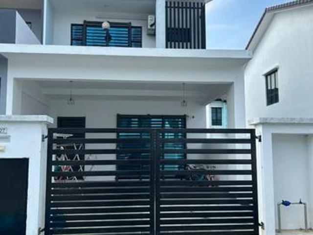 Terraced House for sale in Tanjong Sepat, Selangor