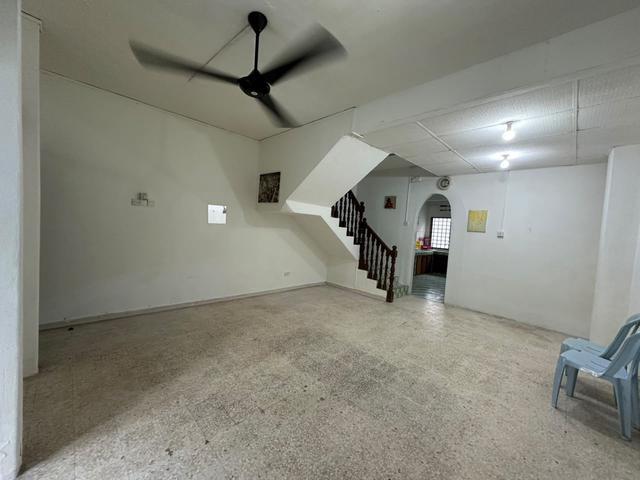 Terraced House for rent in Country Heights Damansara, Kuala Lumpur