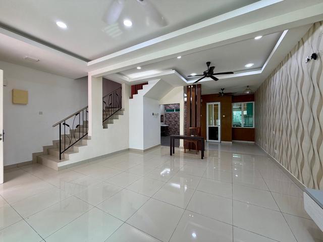 Terraced House for sale in Seksyen 35, Shah Alam