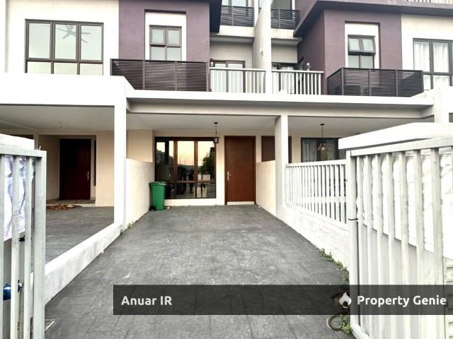 Townhouse for sale in Kajang, Langat