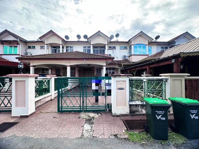 Terraced House for sale in Kangar
