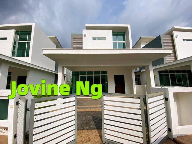 Bungalow for sale in Wellesley, Penang