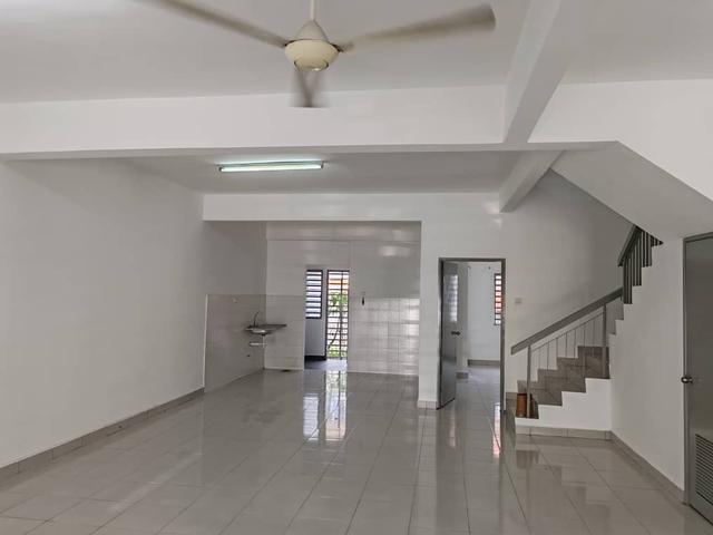 Terraced House for sale in Petaling, Alam Impian