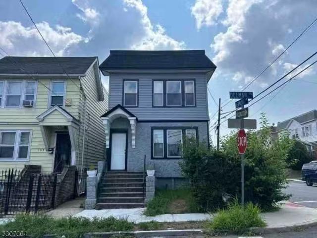 Condo for rent in Irvington