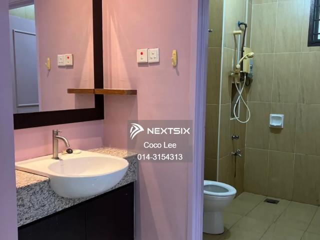 Shop for rent in Kajang, Langat