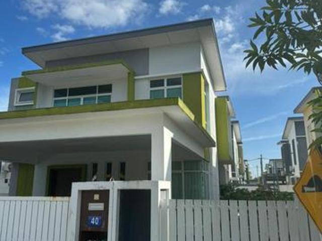 Bungalow for sale in Sendayan Village, Negeri Sembilan