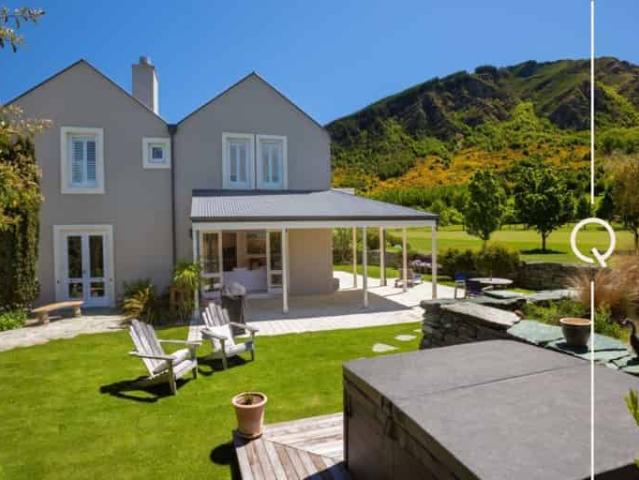 House for rent in Otakou