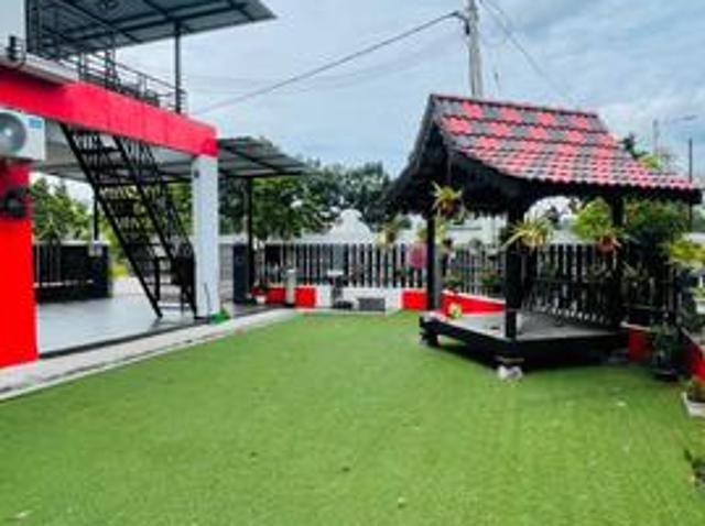 Terraced House for sale in Malaka