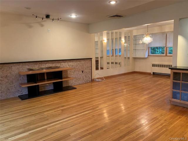 Property for rent in Nassau, New York