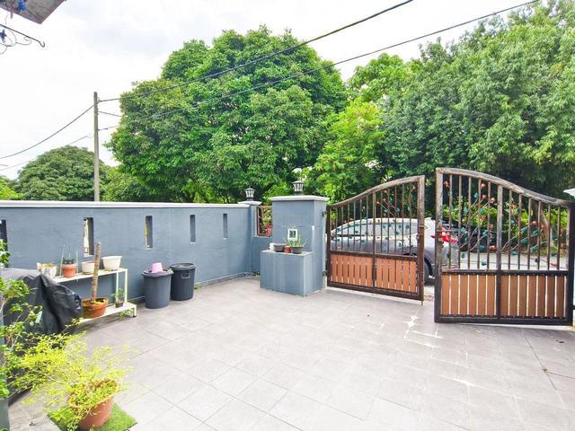 Terraced House for sale in Seri Kembangan, Majlis Bandaraya Subang Jaya