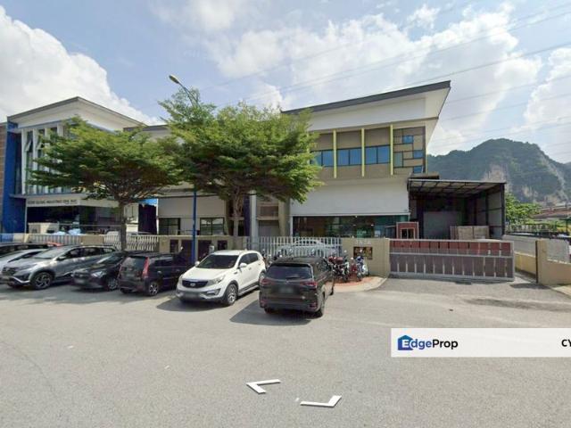 Warehouse for sale in Selayang, Selangor