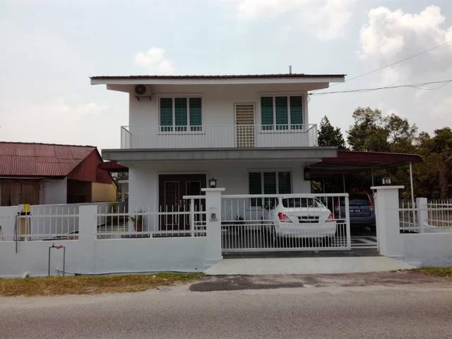 Bungalow for sale in Malaka