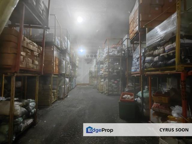 Warehouse for sale in Selayang, Selangor