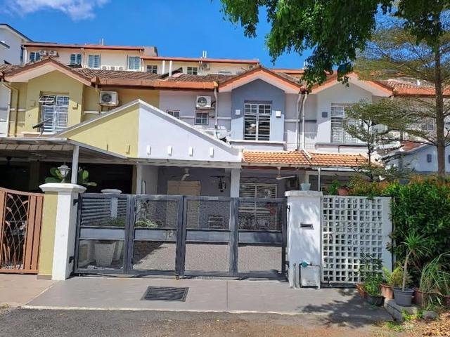 Terraced House for sale in Langat, Selangor