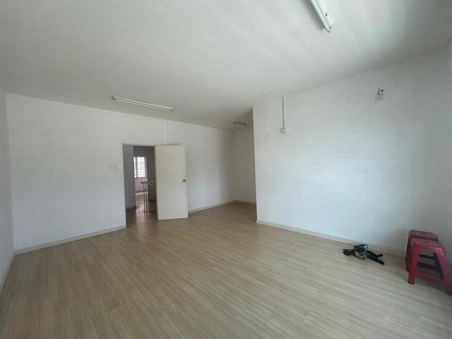 Terraced House for rent in Seri Kembangan, Majlis Bandaraya Subang Jaya