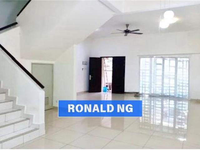 Terraced House for rent in Mukim 13, Georgetown
