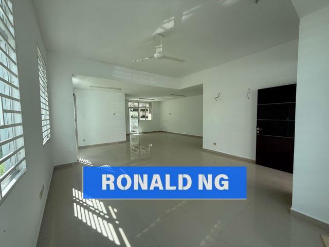 Terraced House for rent in Georgetown, Penang