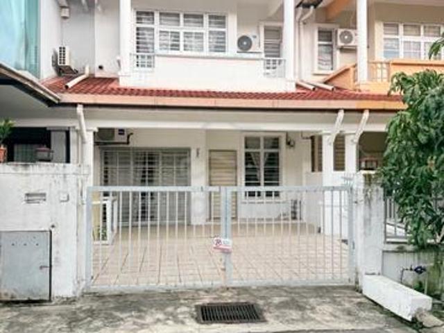 Terraced House for rent in Country Heights Damansara, Kuala Lumpur