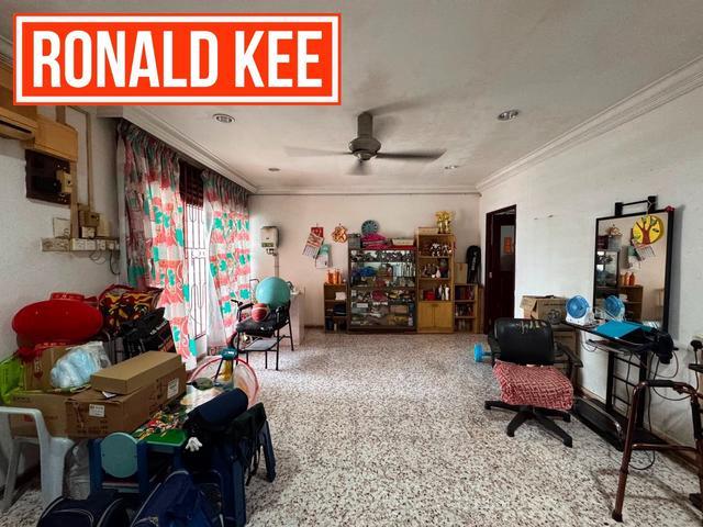 Terraced House for sale in Georgetown, Penang