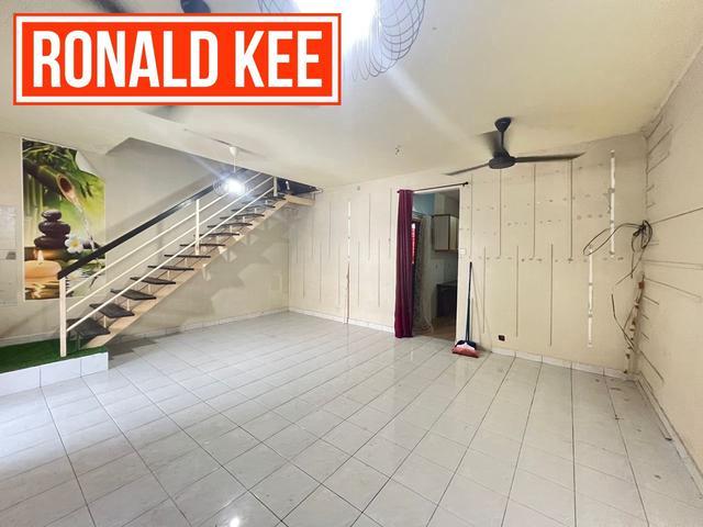 Terraced House for sale in Georgetown, Penang