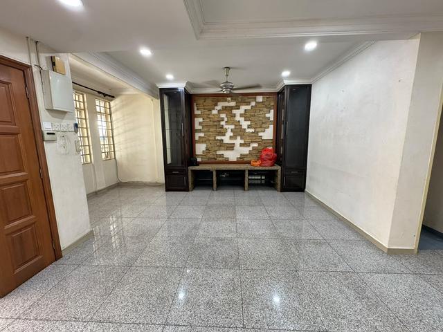 Terraced House for rent in Seri Kembangan, Majlis Bandaraya Subang Jaya