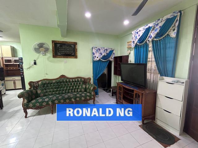 Terraced House for rent in Georgetown, Penang