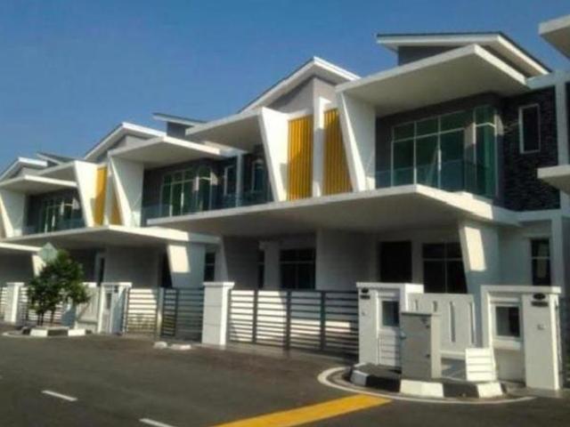 Terraced House for sale in Wellesley, Penang