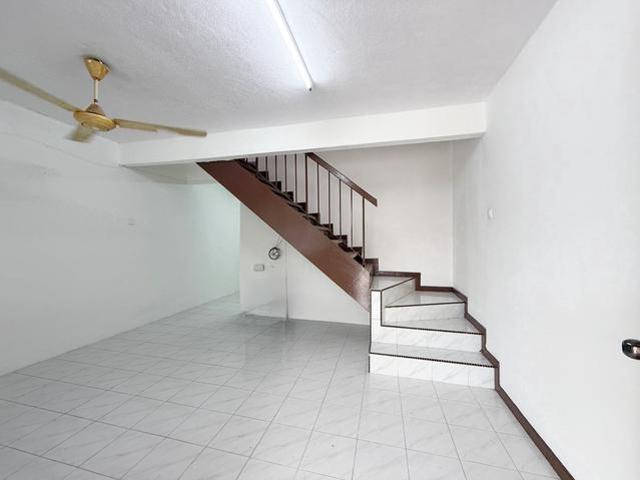Terraced House for sale in Petaling, Subang Jaya