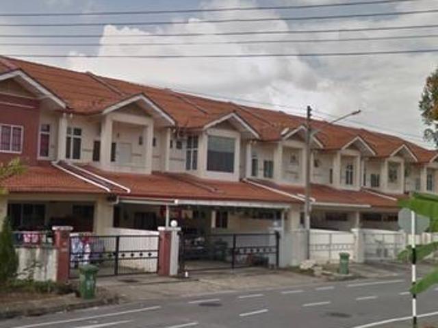 Terraced House for sale in Kuching